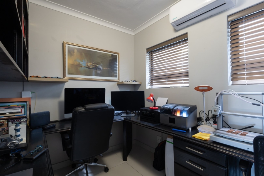 3 Bedroom Property for Sale in Pezula Golf Estate Western Cape